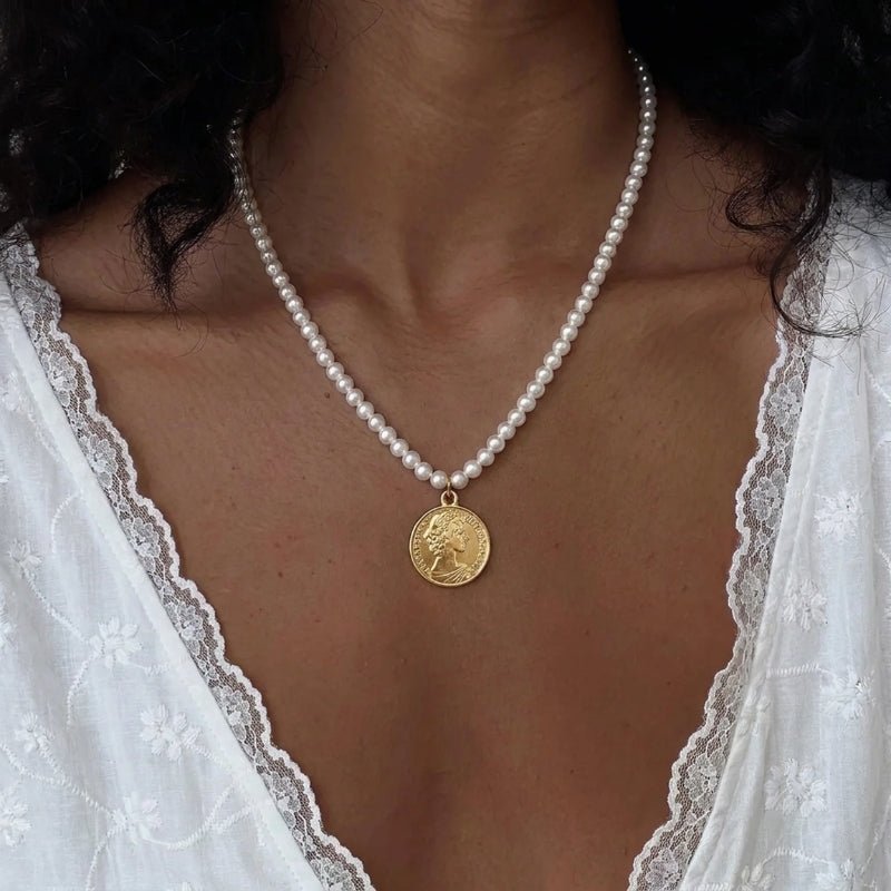 Coin Pearl Necklace - Emily Layer