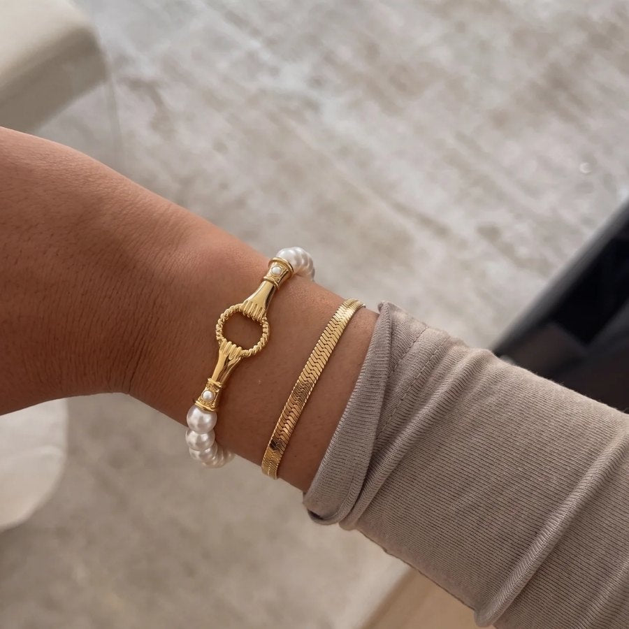 Pearl T-Bar Bracelet