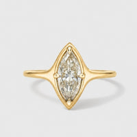 Bague Marquise Serti Couronne