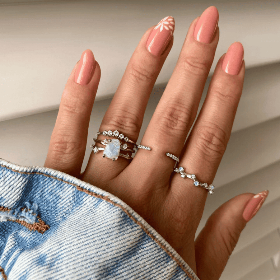 Moonstone detail